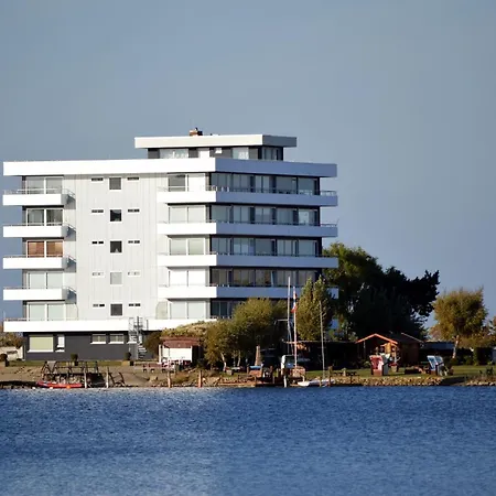 Steinwarder 7, 1 Etage, 2 Apartment *